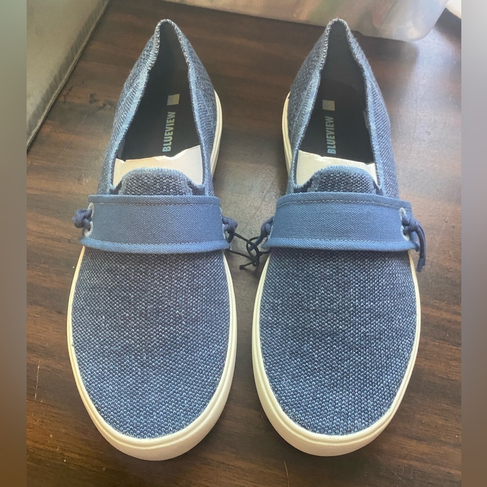 Blueview Pacific Shoes SIZE men 10 - women 11.5 Sand Dune - eco-friendly Blue